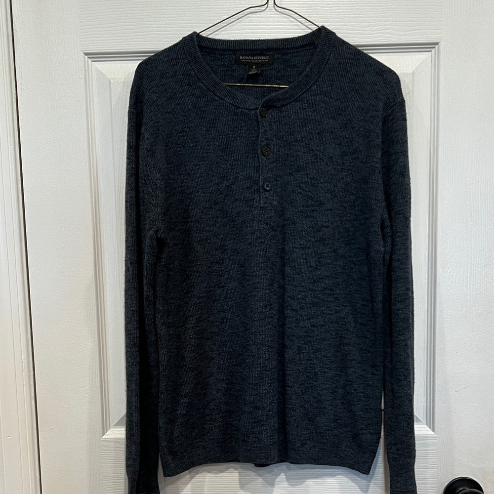 Banana Republic Dark Gray/blue Long Sleeve Henley sweater.